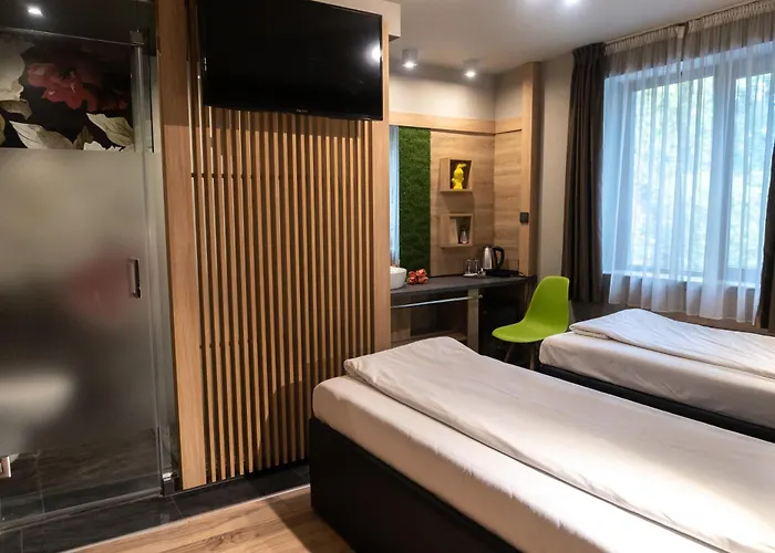 얼루어 3* 플로브디프