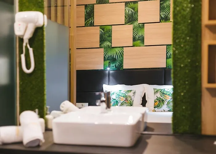 얼루어 호텔 플로브디프