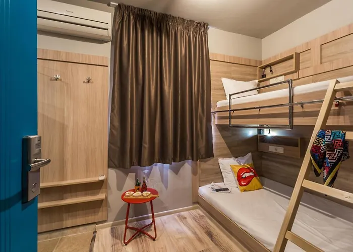 얼루어 3* 플로브디프